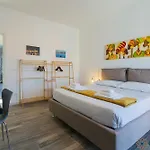 Fifth Floor Flat By Apulia