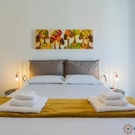 Fifth Floor Flat By Apulia Апартаменты